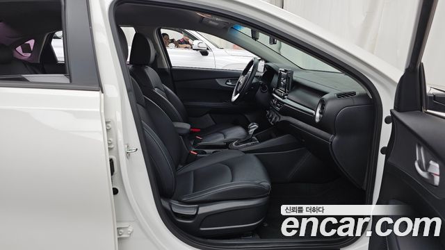 Kia K3 2020 — photo 11