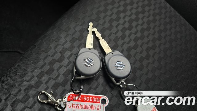 Suzuki Jimny 2021 — photo 23