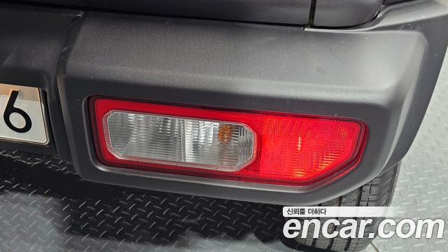 Suzuki Jimny 2021 — photo 24