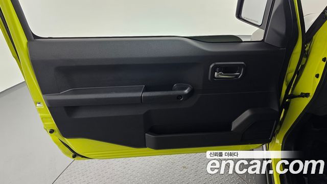 Suzuki Jimny 2021 — photo 14