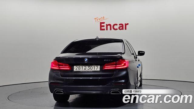 BMW 5-Series 2017 — photo 4