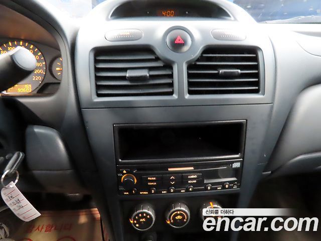 Renault Korea SM3 2010 — photo 15