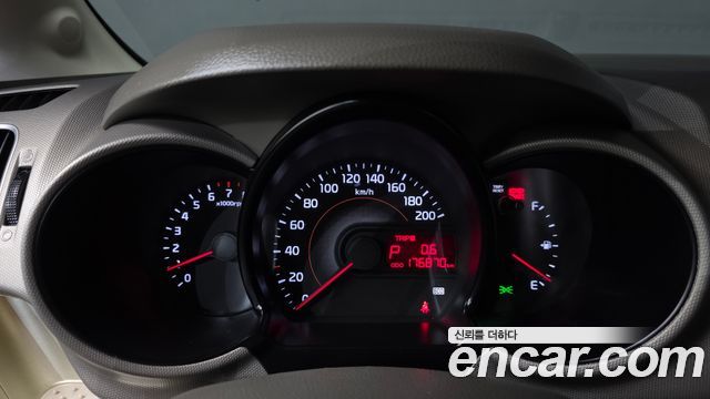 Kia RAY 2013 — photo 11