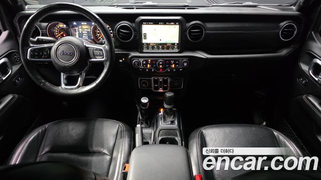 Jeep Wrangler 2020 — photo 10