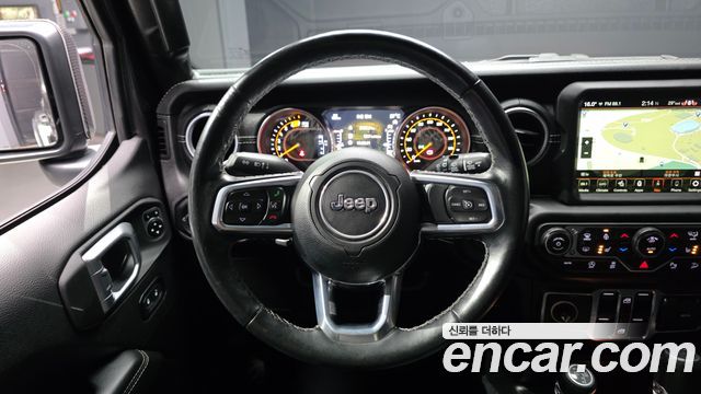 Jeep Wrangler 2020 — photo 19