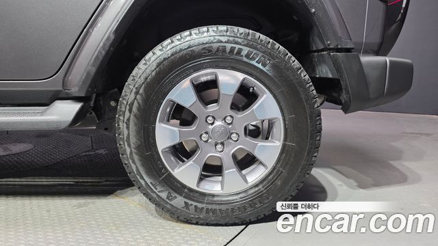 Jeep Wrangler 2020 — photo 7