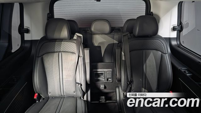 Hyundai Staria 2022 — photo 19