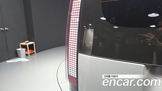 Hyundai Staria 2022 — photo 9