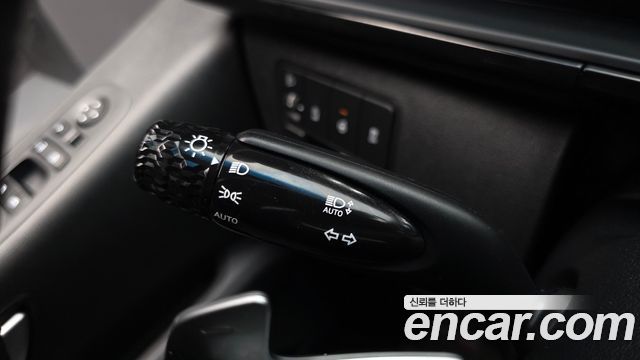 Hyundai Staria 2022 — photo 28