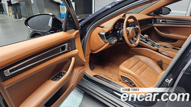Porsche Panamera 2023 — photo 13