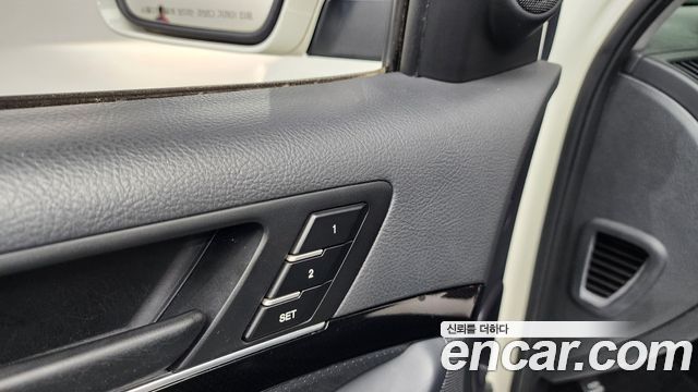Hyundai Veracruz 2012 — photo 18
