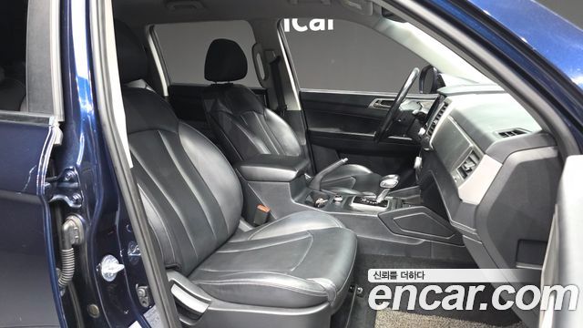 KG Mobility Rexton 2018 — photo 17