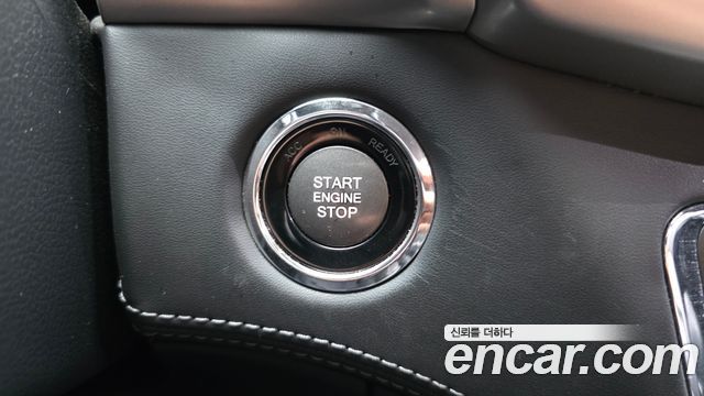 KG Mobility Rexton 2018 — photo 30