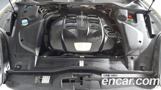 Porsche Cayenne 2016 — photo 6