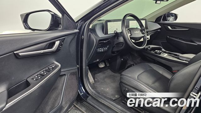 Kia EV6 2022 — photo 13
