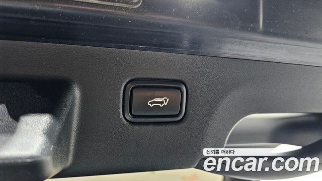 Kia EV6 2022 — photo 24