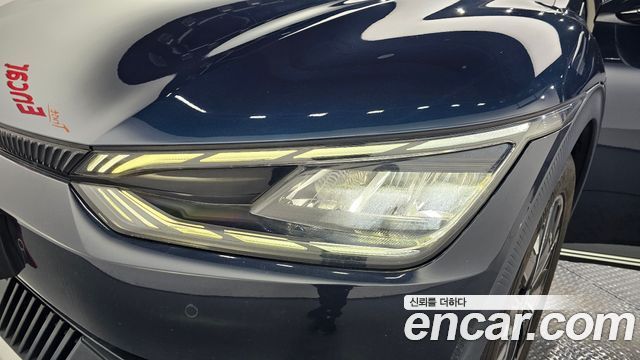 Kia EV6 2022 — photo 8