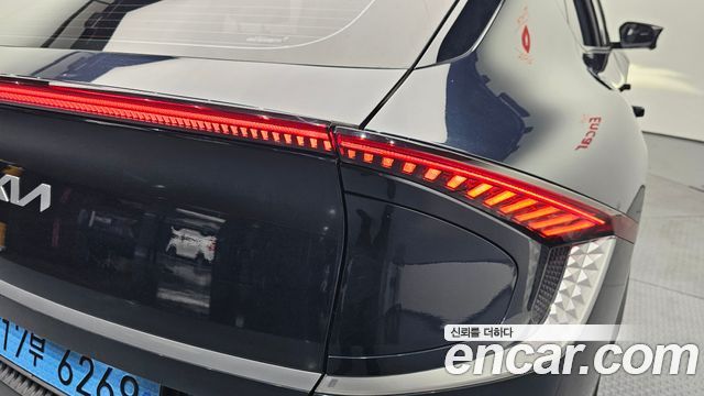 Kia EV6 2022 — photo 9