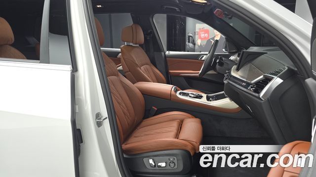 BMW X7 2025 — photo 17