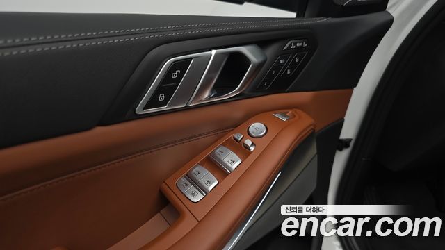BMW X7 2025 — photo 27
