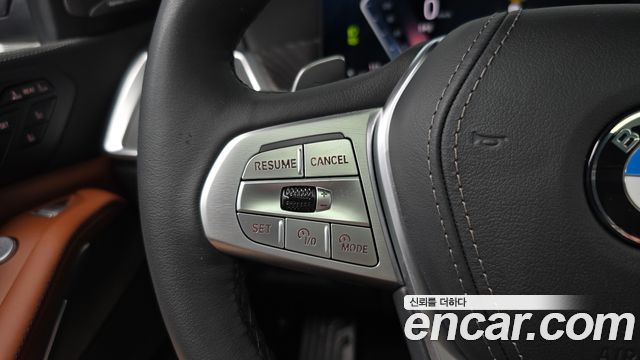 BMW X7 2025 — photo 33