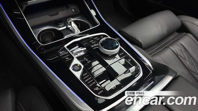 BMW X5 2025 — photo 12