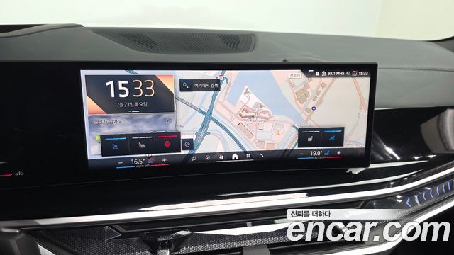 BMW X5 2025 — photo 19