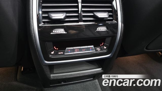 BMW X5 2025 — photo 25