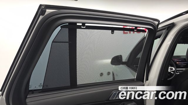 BMW X5 2025 — photo 31