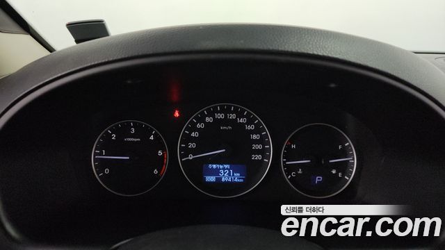 Hyundai Starex 2021 — photo 8