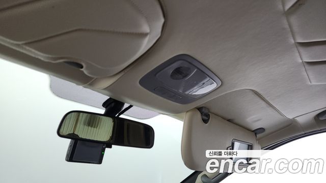 Hyundai Starex 2021 — photo 16