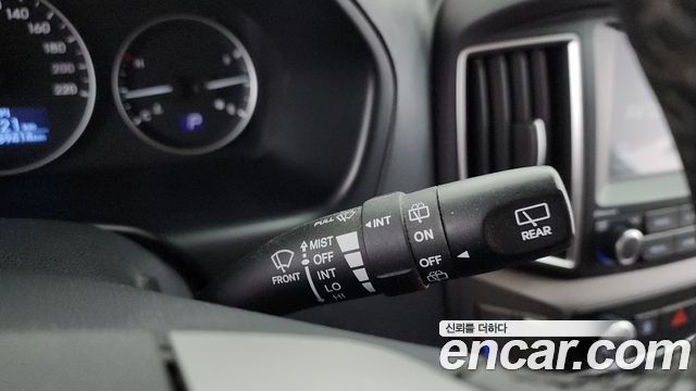 Hyundai Starex 2021 — photo 19