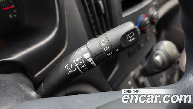 Hyundai Starex 2013 — photo 23