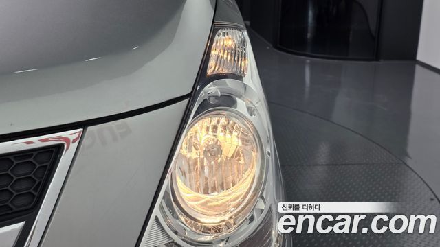Hyundai Starex 2013 — photo 8