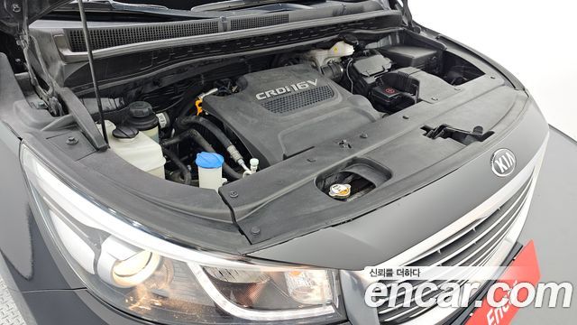 Kia Canival 2015 — photo 6