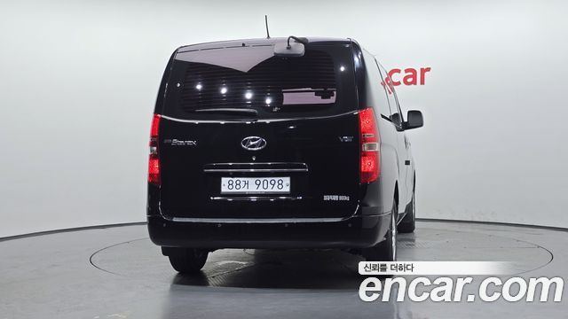 Hyundai Starex 2016 — photo 4
