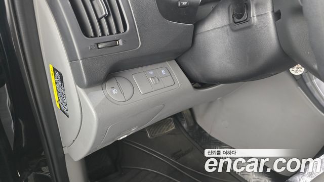 Hyundai Starex 2016 — photo 18