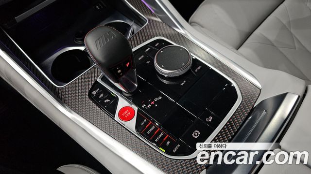 BMW XM 2026 — photo 9