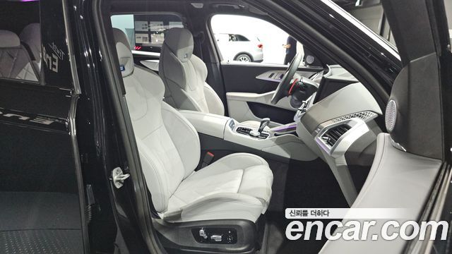 BMW XM 2026 — photo 12