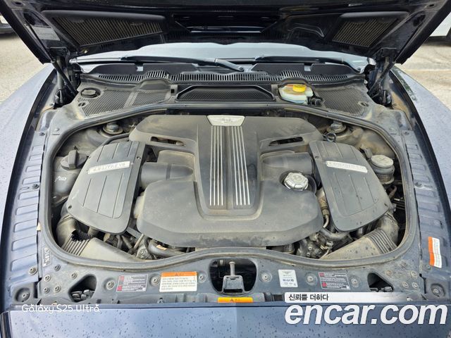 Bentley Continental 2016 — photo 6