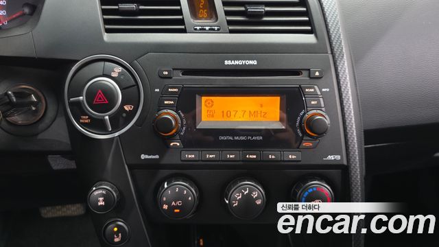 KG Mobility KORANDO 2016 — photo 15
