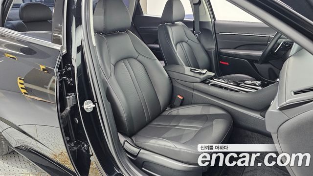 Hyundai Sonata 2023 — photo 11