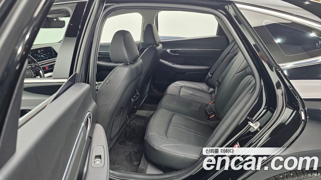 Hyundai Sonata 2023 — photo 13