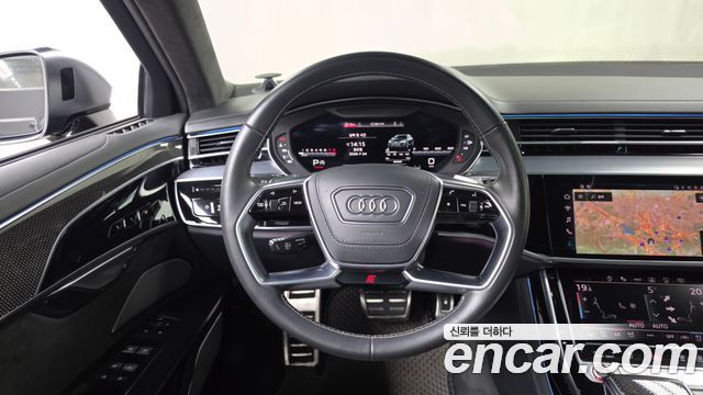 Audi S8 2021 — photo 13