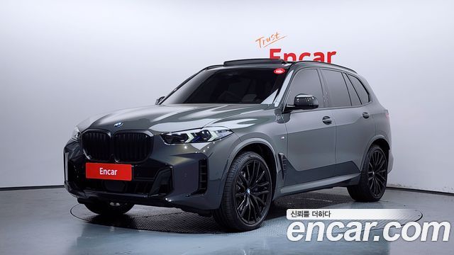 BMW X5 2025 — photo 1