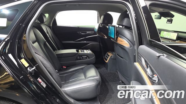 Kia K9 2023 — photo 18