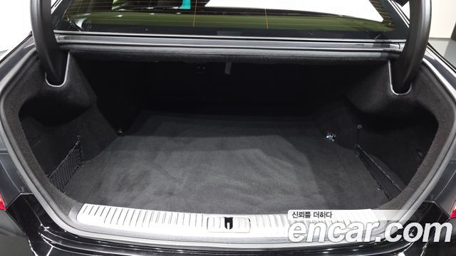 Kia K9 2023 — photo 26