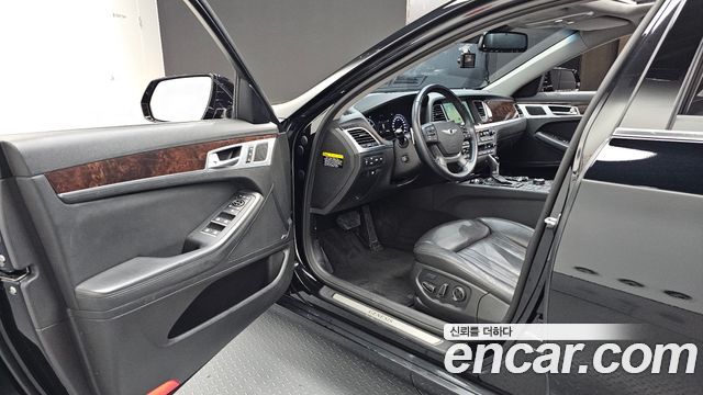 Hyundai Genesis 2016 — photo 13