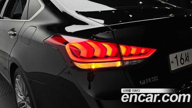 Hyundai Genesis 2016 — photo 9