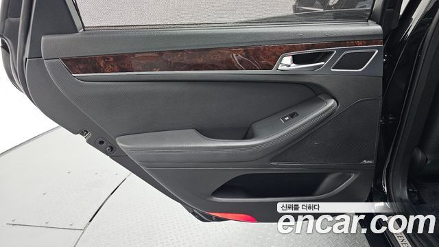 Hyundai Genesis 2016 — photo 15